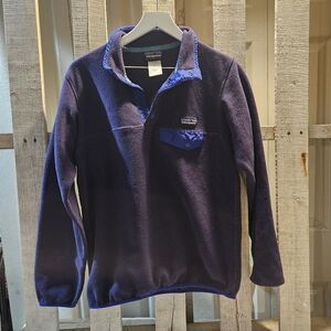 Patagonia Women's Purple Fleece Pullover Size Medium